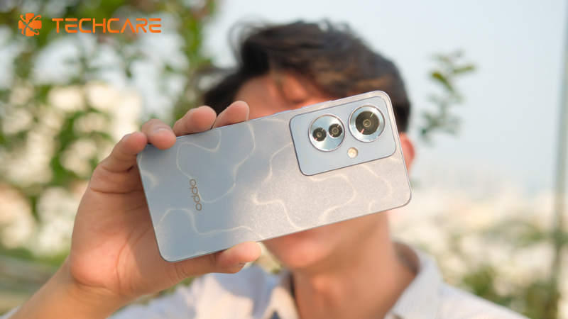 thay-nap-lung-oppo-reno-11F 5G